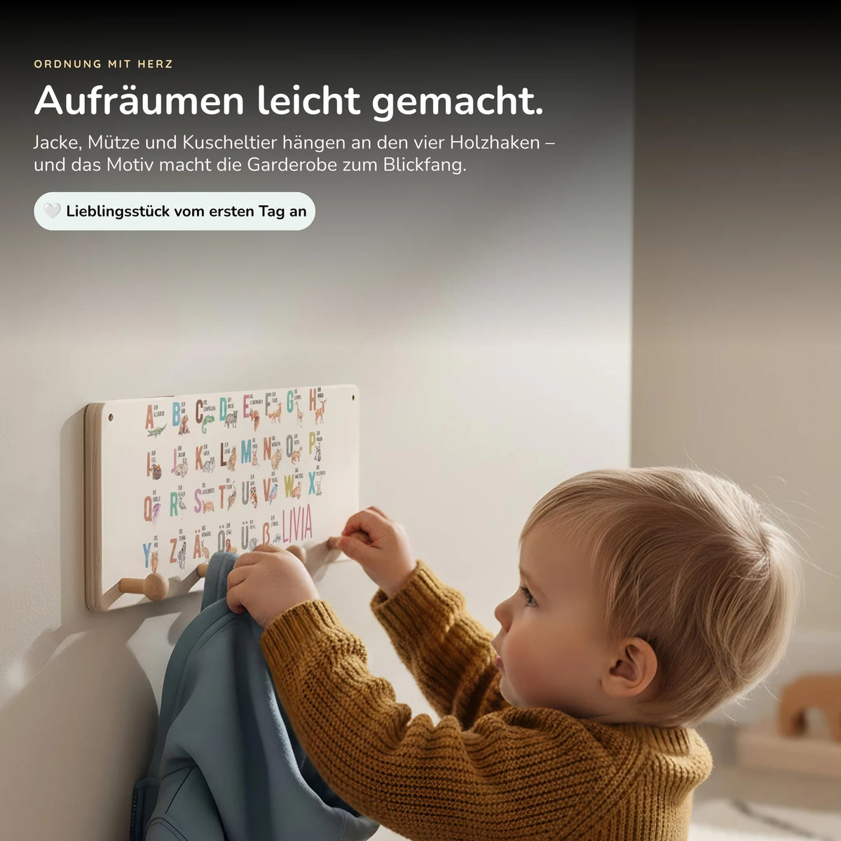Kindergarderobe Holz personalisiert - ABC Tiere
