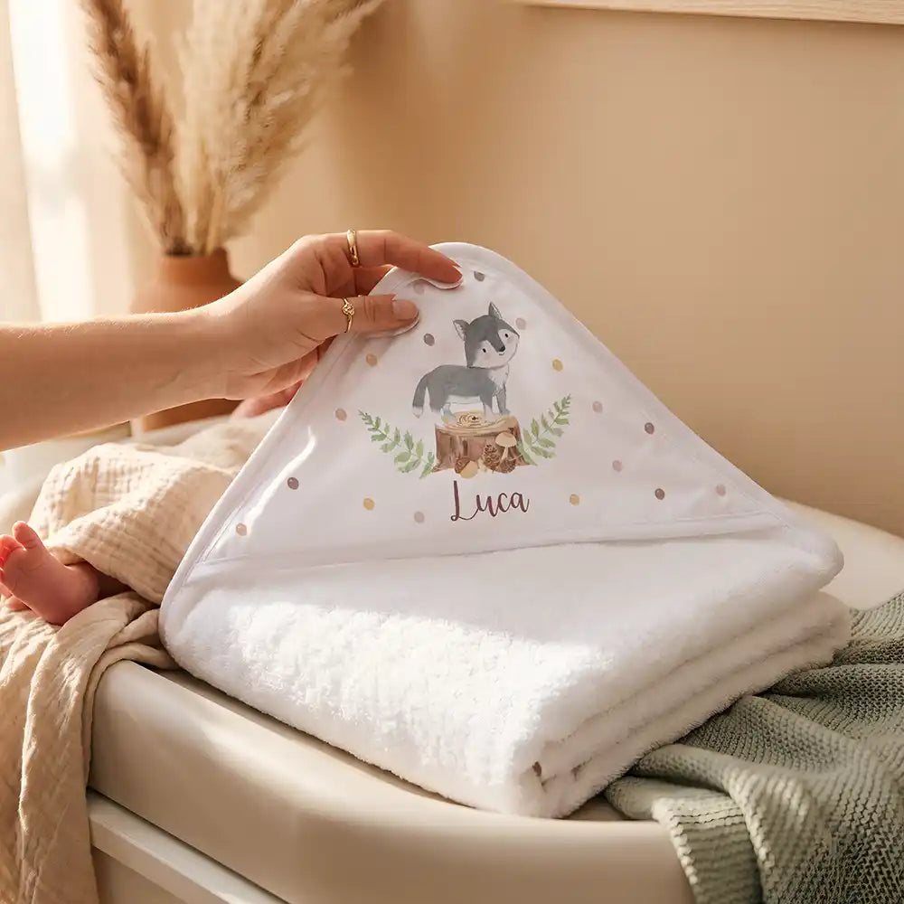 Personalisiertes Kapuzenhandtuch Baby Wolf Wald â Detail der bedruckbaren Kapuze