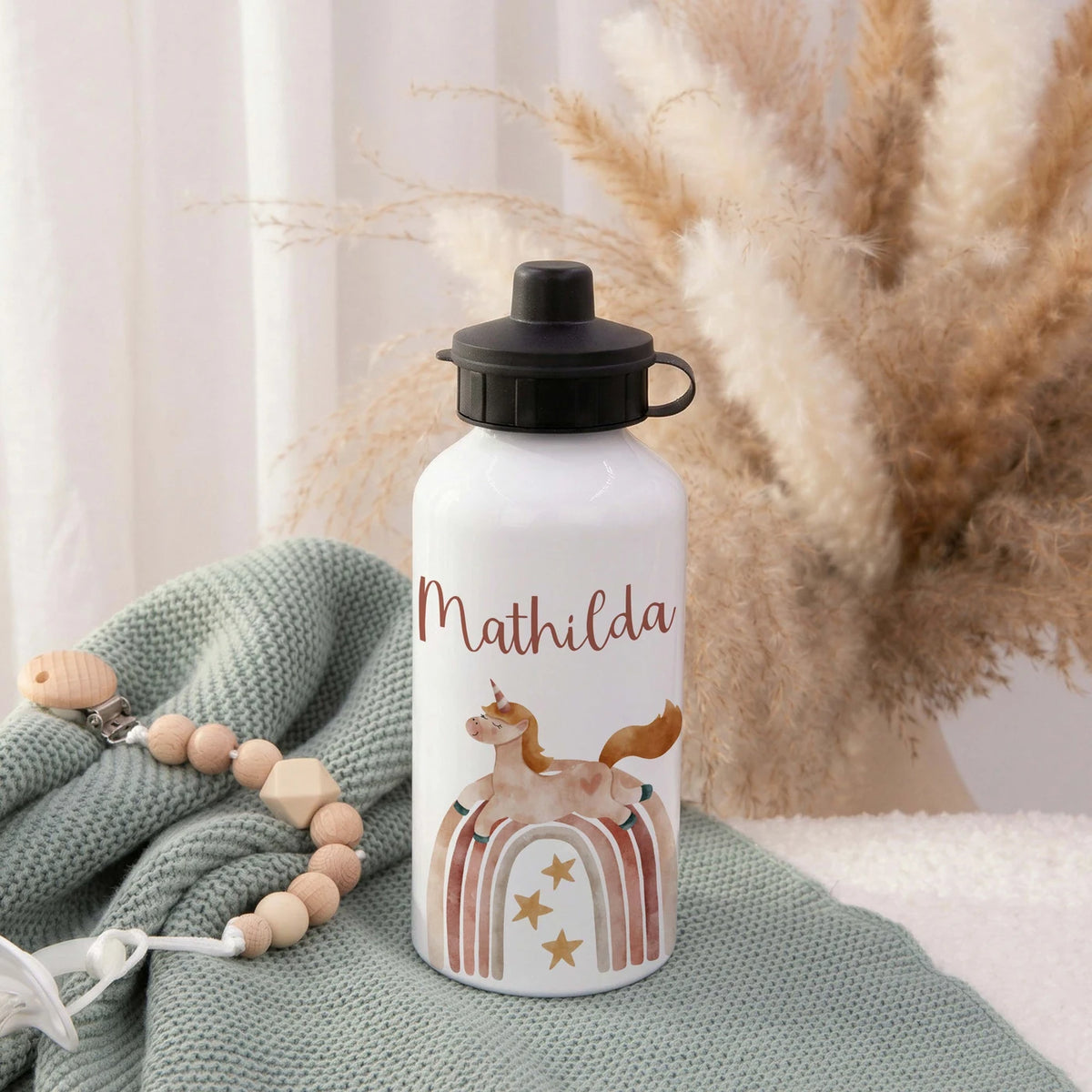 Personalisierte Trinkflasche Kinder – Einhorn Boho-Regenbogen