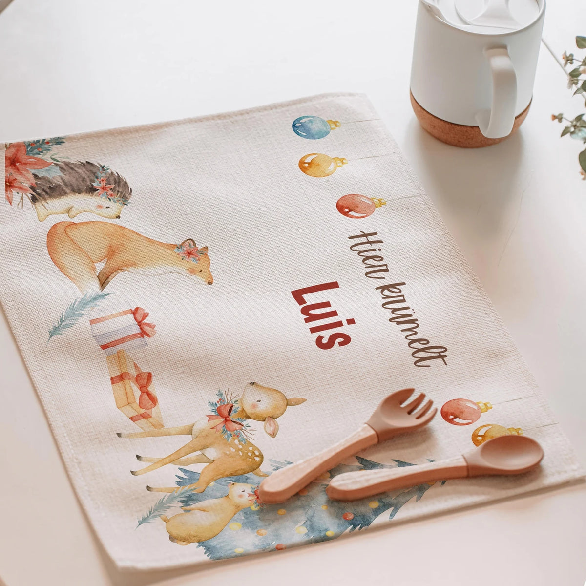 Tischset Kinder personalisiert Weihnachtsmotiv - Schneeflocken-Tierbande