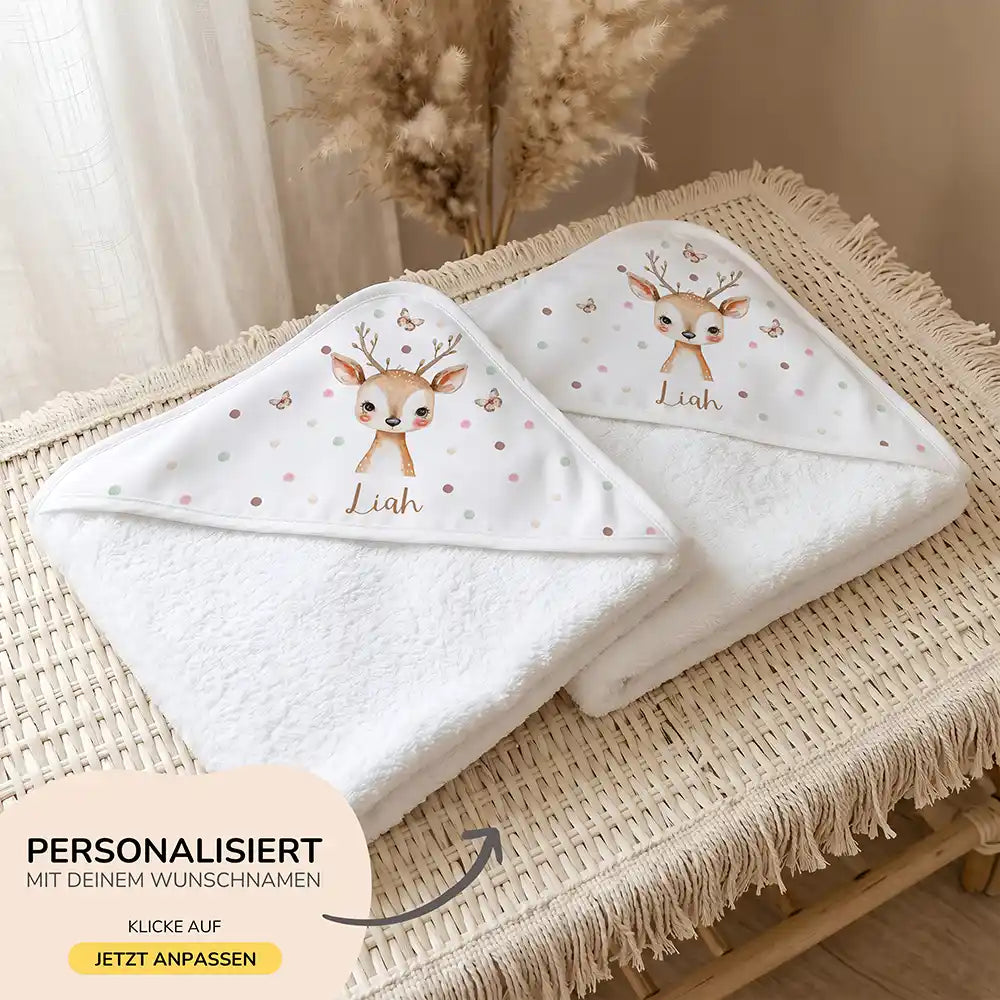 Personalisiertes Kapuzenhandtuch Baby Reh Schmetterlinge – 500 g/qm Baumwoll-Frottee Detail