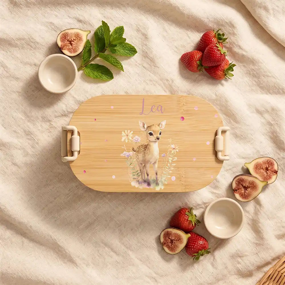 Brotdose Kinder personalisiert Rehkitz mit Blumen, Brotdose beige in der Kita mit Wunschname