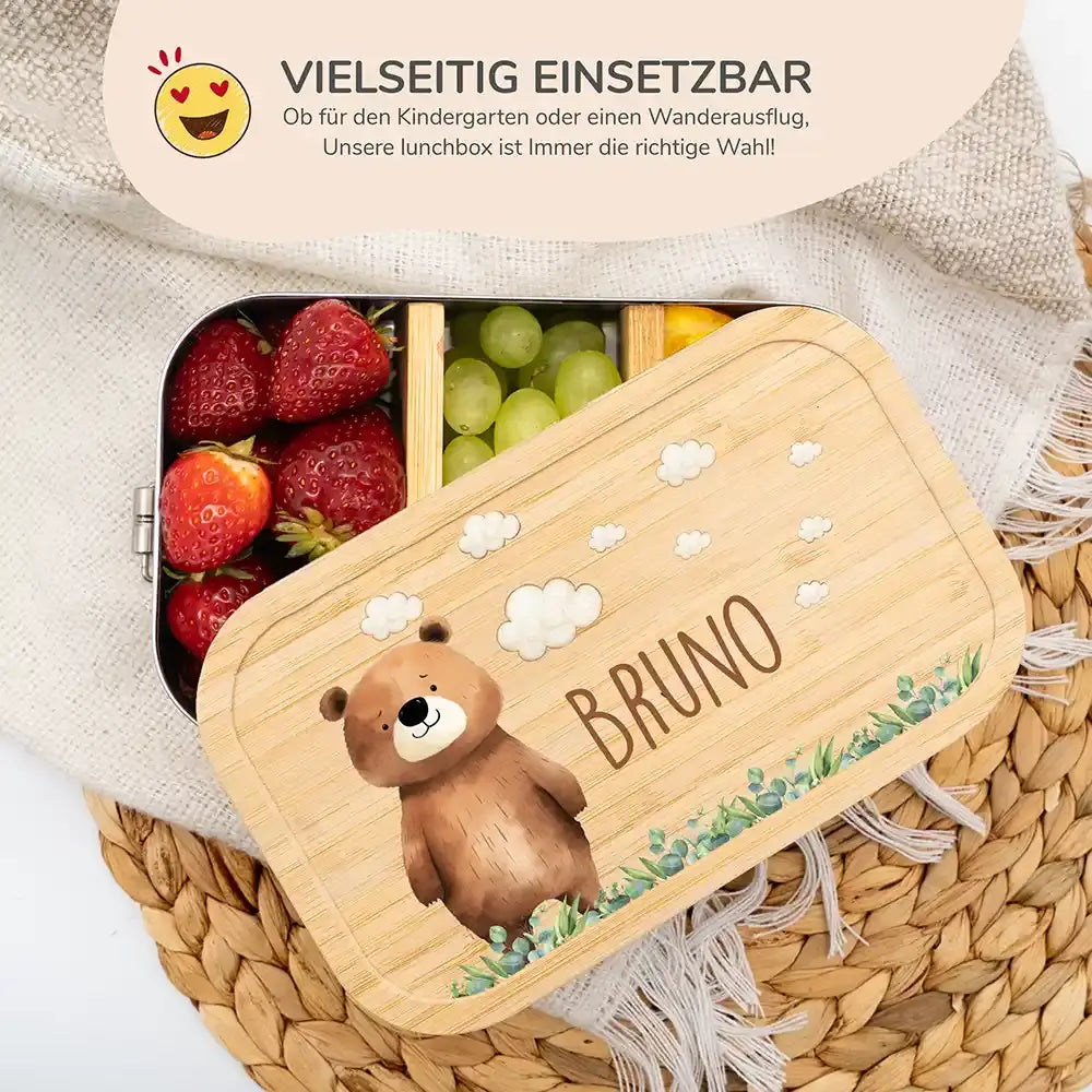 hochwertige brotdose mit bär auf der wiese personalisiert
