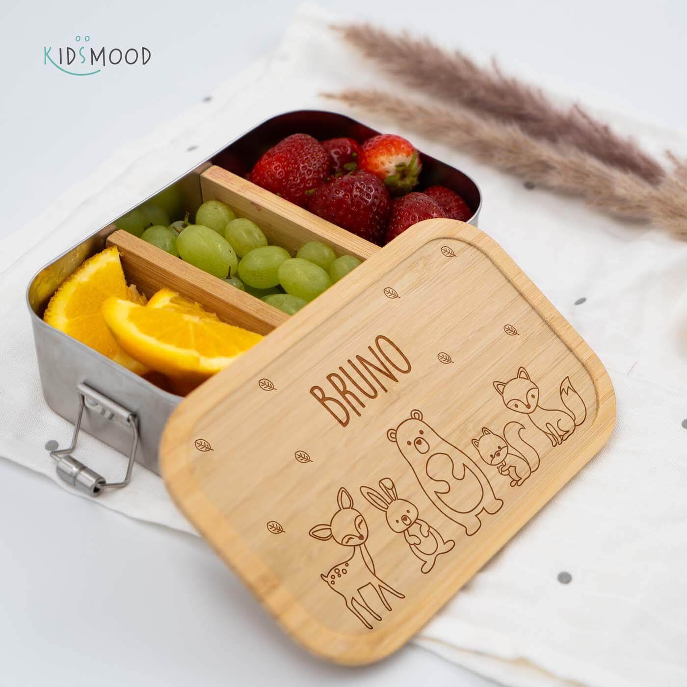 close-up of lunchbox with waldtiere motif