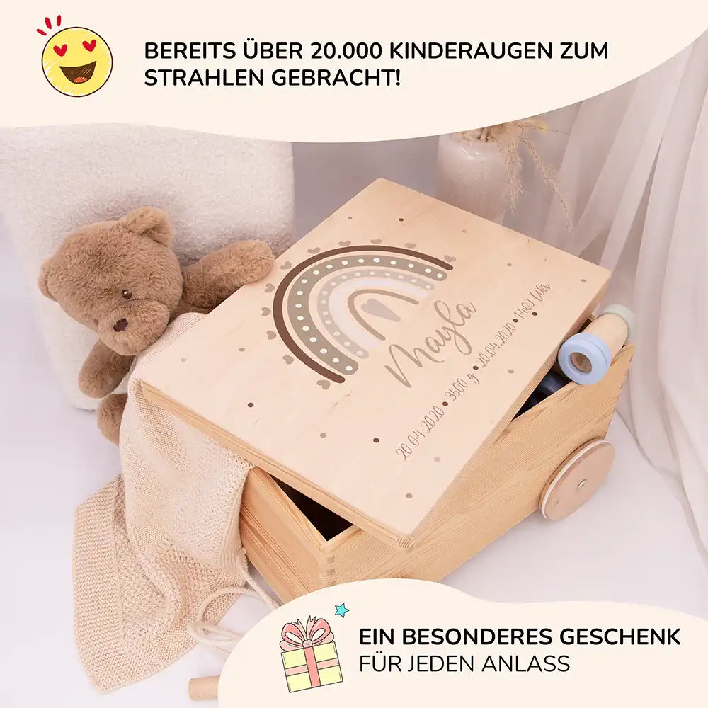 Spielzeugkiste mit Rädern personalisiert - Beige Regenbogen