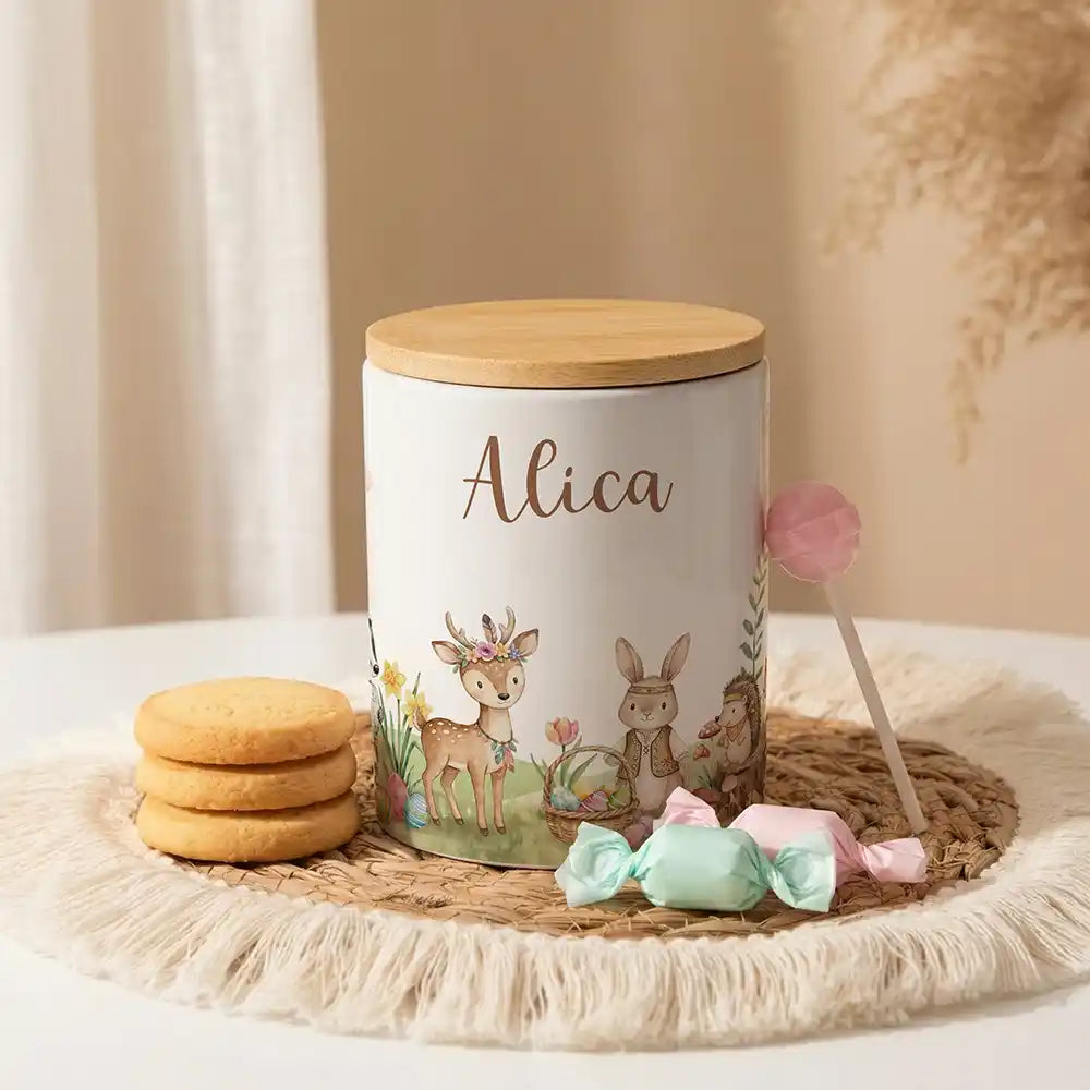 Personalisierte Keksdose Ostern Waldtiere-Treff aus Keramik mit Bambusdeckel - Wunschname - Kidsmood.de
