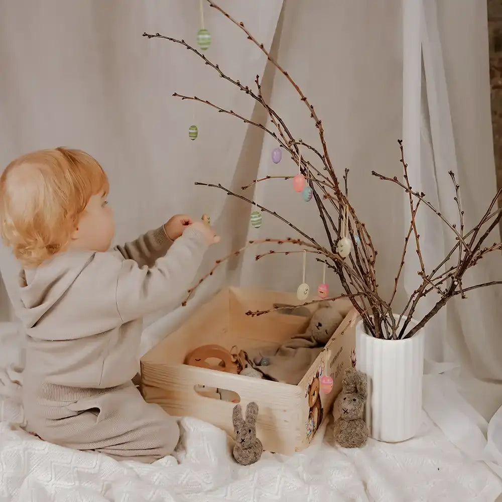 Osterkiste Holz personalisiert - Wolkenbär & Eiernest