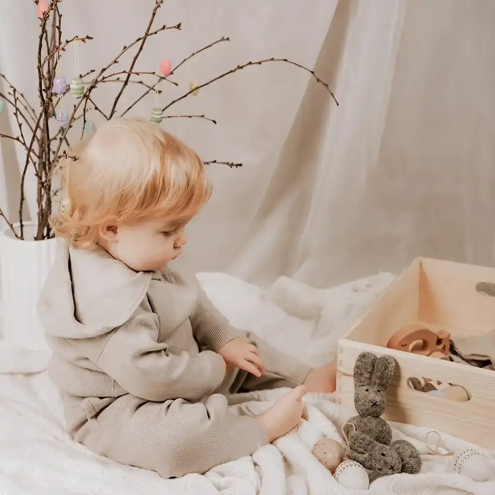 Osterkiste Holz personalisiert - Wolkenbär & Eiernest