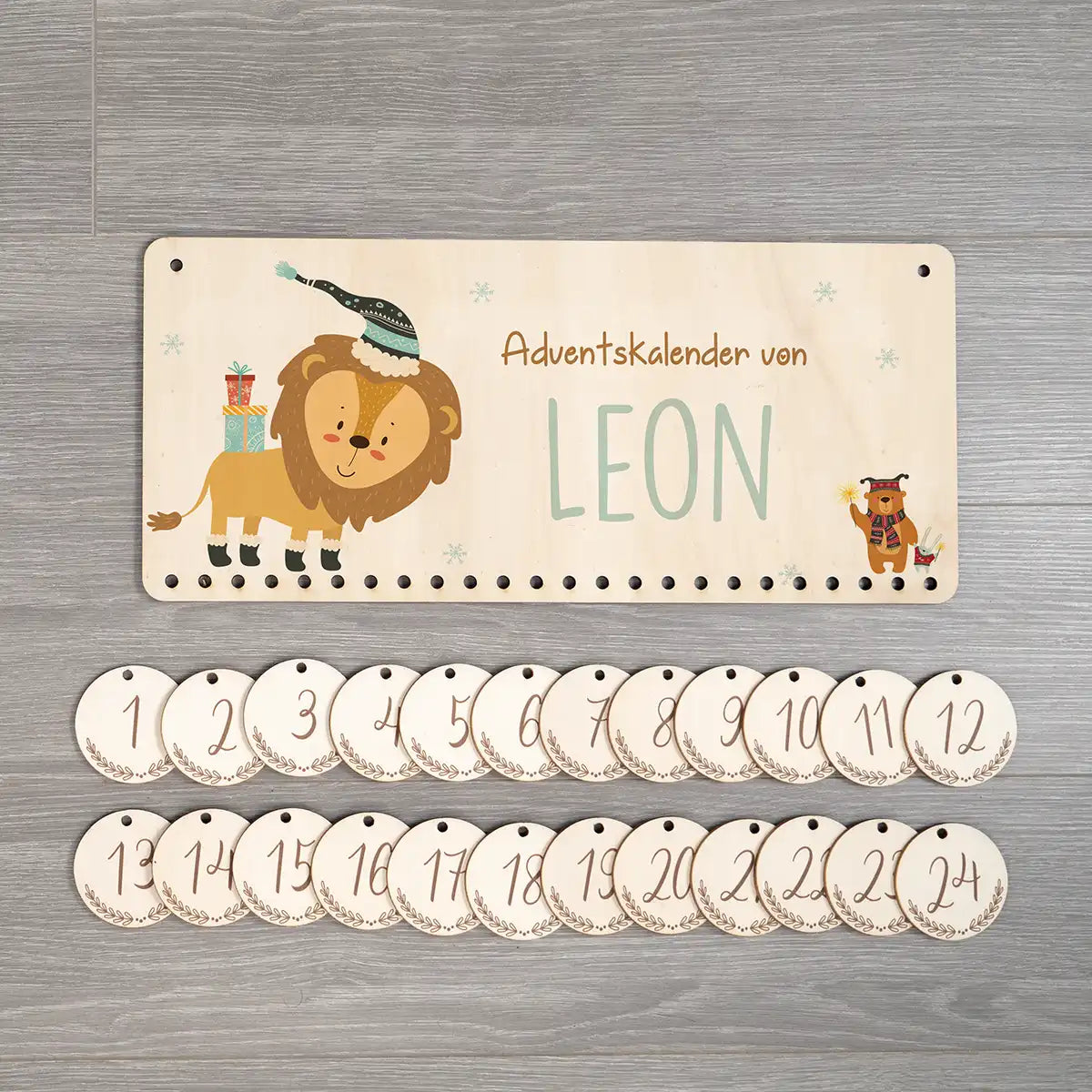 Personalisierbarer Adventskalender farbig - Niedlicher Löwe