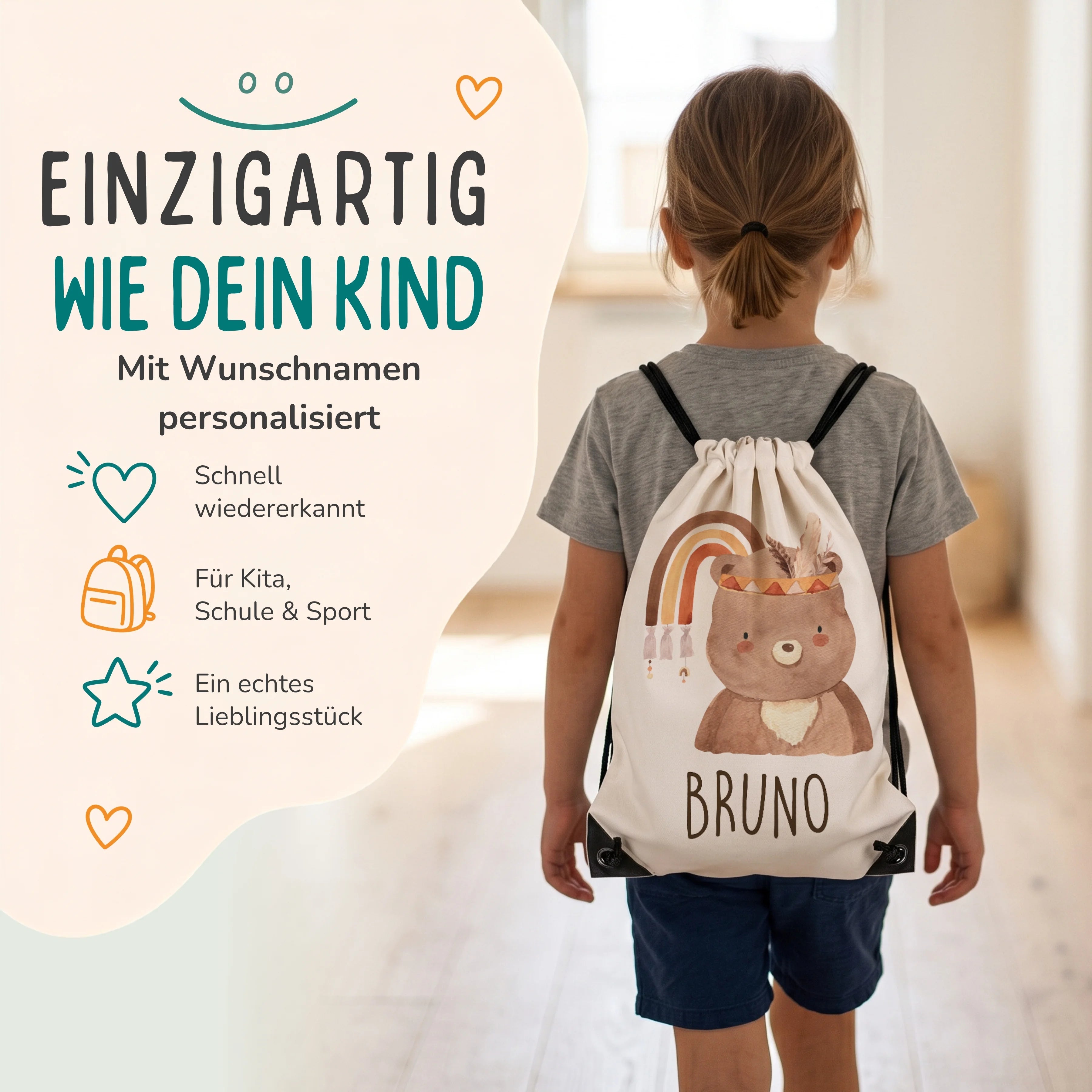 Personalisierter Turnbeutel Bär mit Regenbogen, Kind trägt den Beutel auf dem Rücken