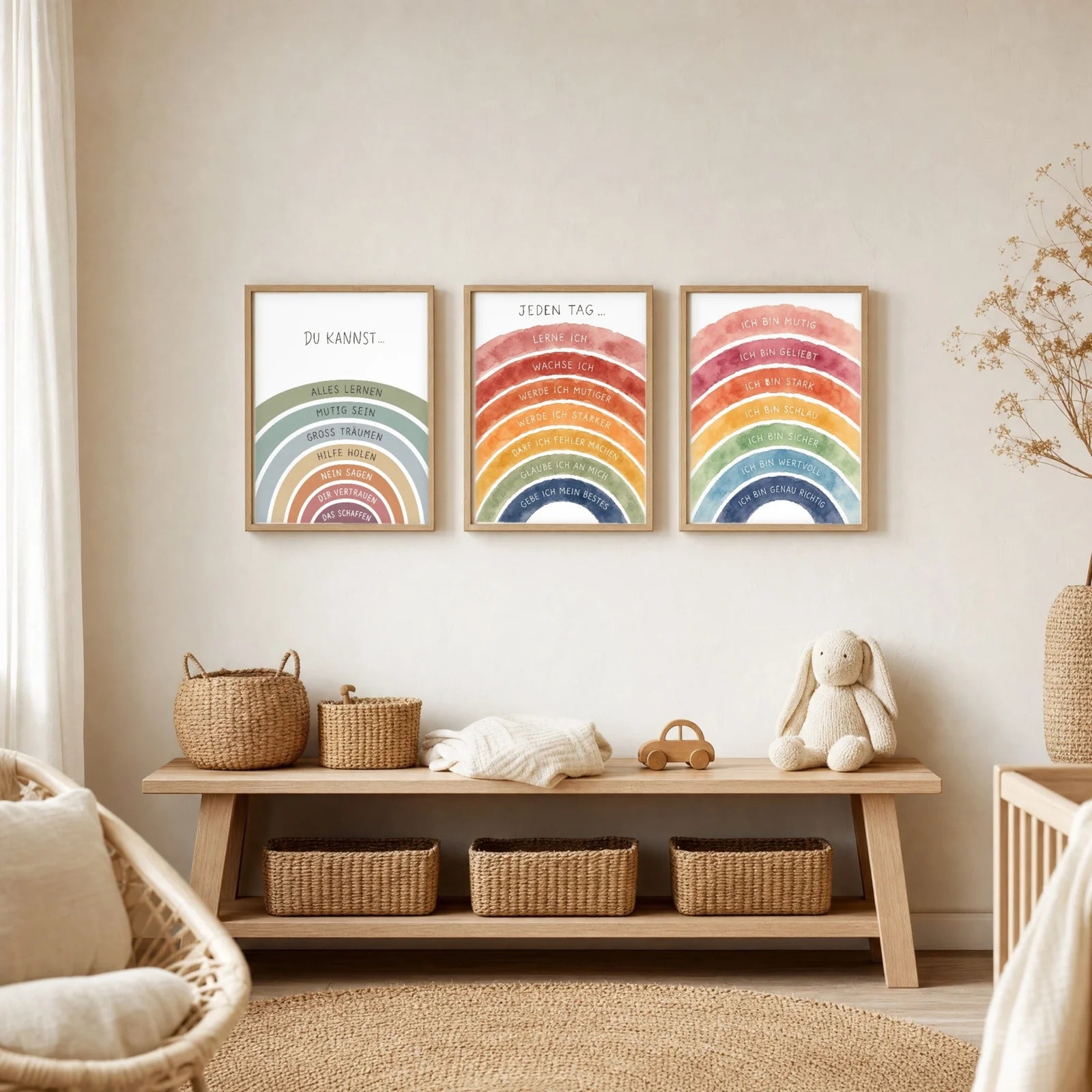 Affirmationsposter Kinderzimmer Regenbogen Jeden Tag, im Jungenzimmer