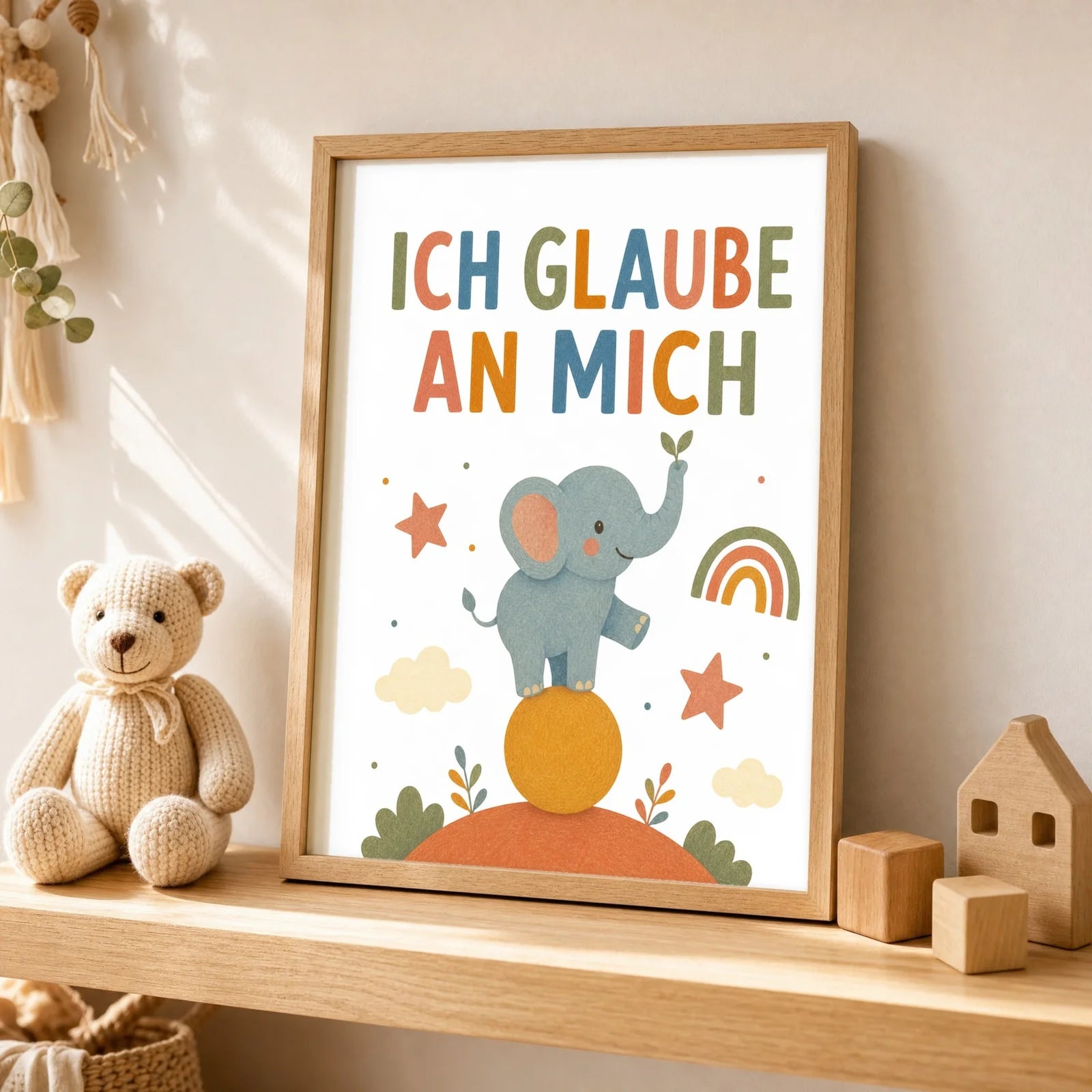 Affirmationsposter Kinderzimmer Elefant Ich glaube an mich, als Wandbild über der Spielecke