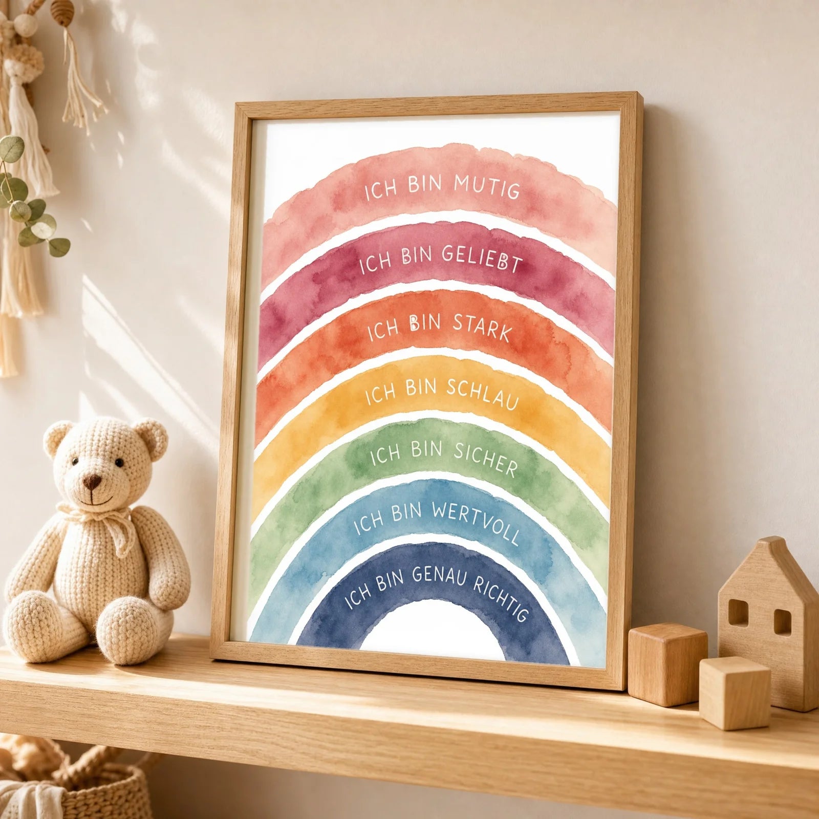 Affirmationsposter Kinderzimmer Regenbogen Ich bin bunt, als Wandbild über der Spielecke