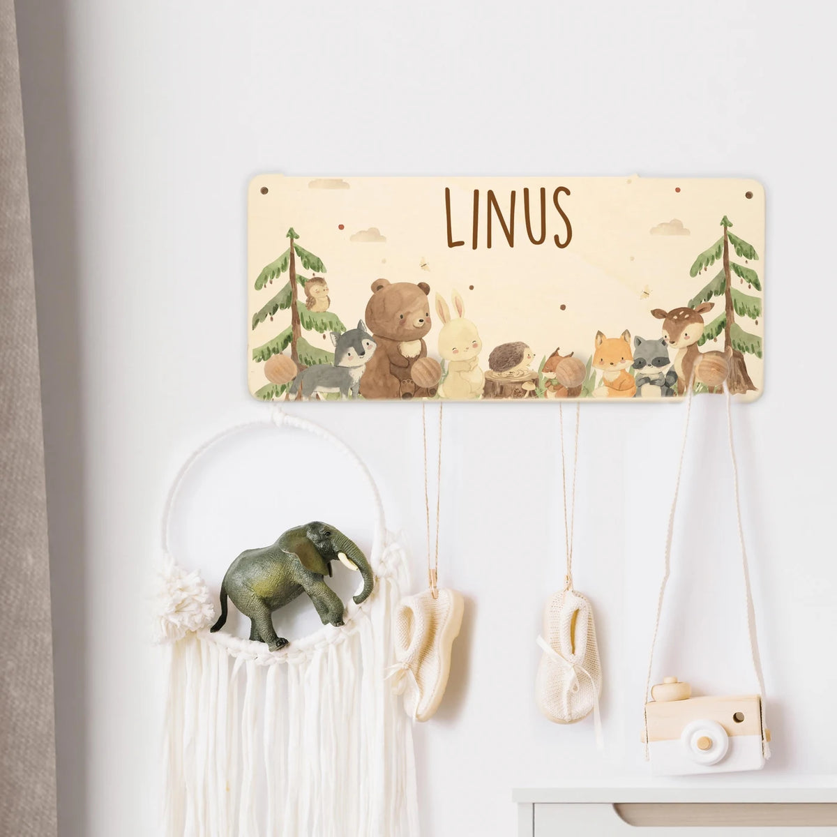 Kindergarderobe Holz personalisiert - Waldtiere