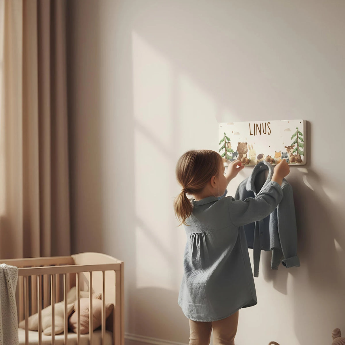 Kindergarderobe Holz personalisiert - Waldtiere