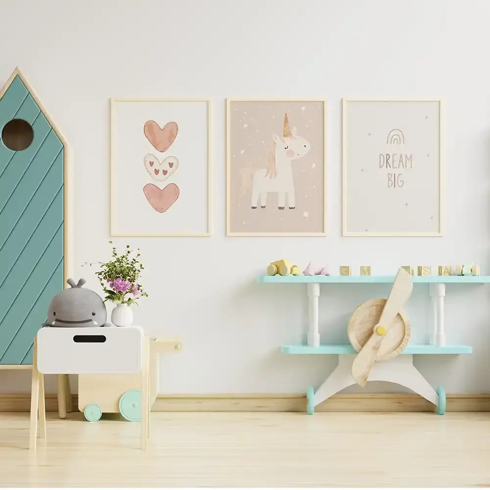 Poster 3er-Set - Herzen, Einhorn & Dream Big fürs Kinderzimmer