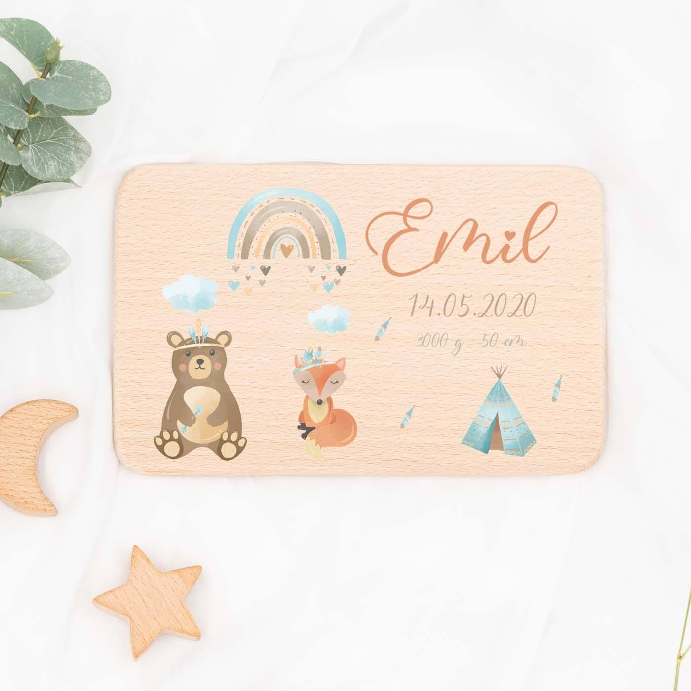 personalisiertes frühstücksbrettchen mit tipi design