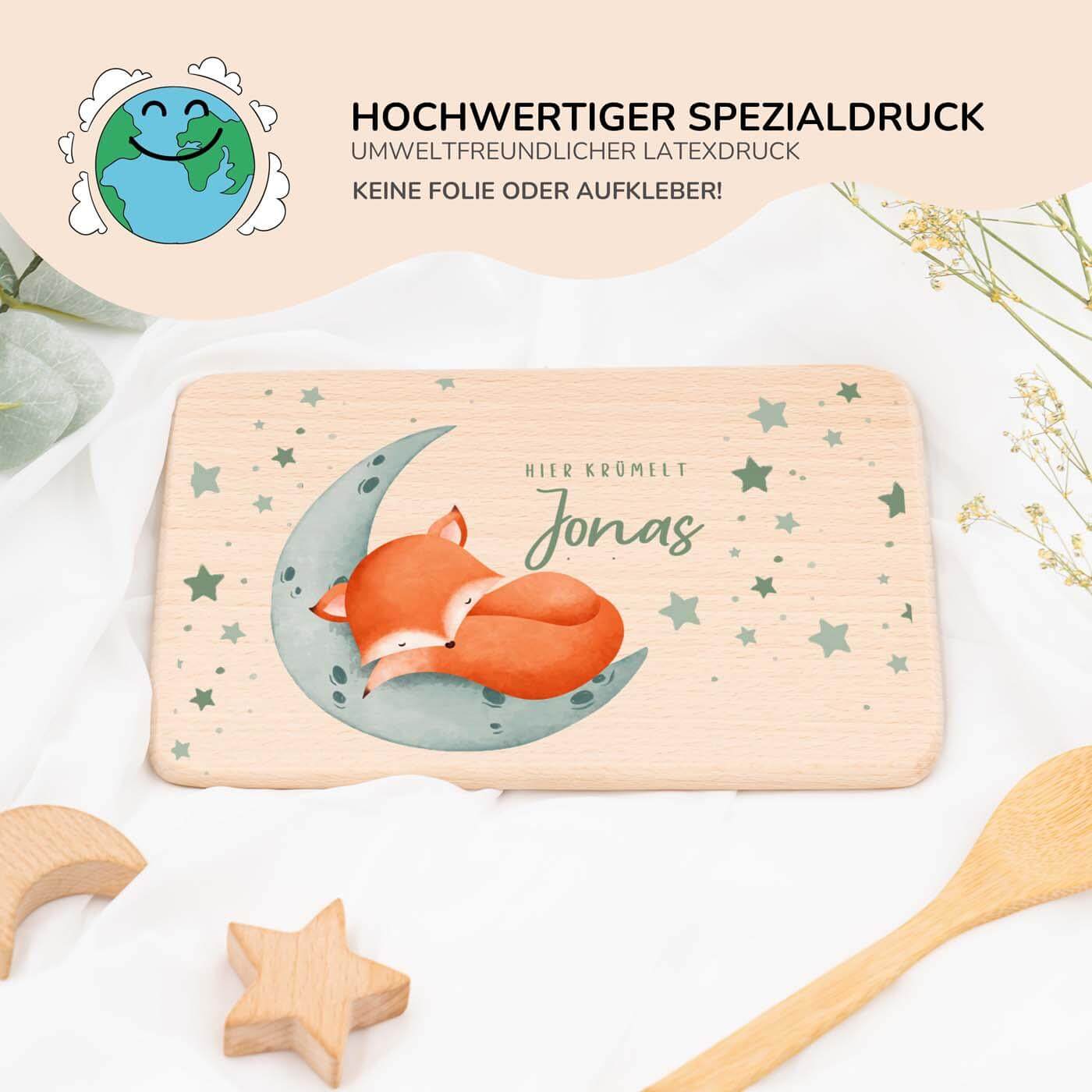 frühstücksbrettchen mit baby fuchs motiv und individuellem namen