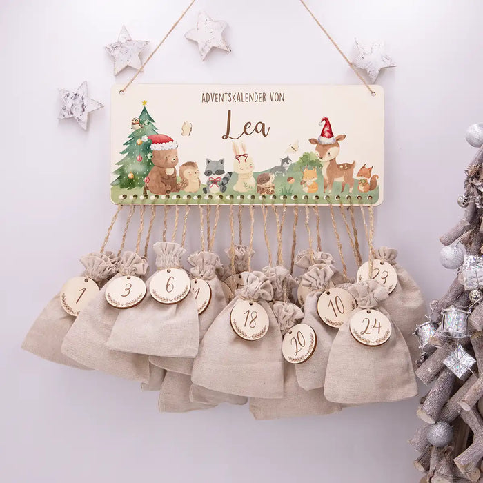 Personalisierbarer Adventskalender farbig - Niedliche Waldtiere
