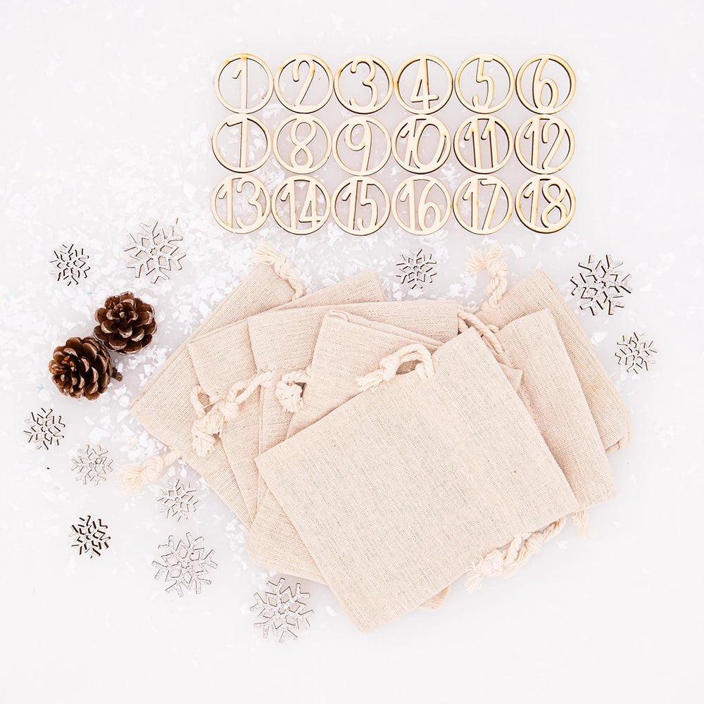 Personalisierter runder Adventskalender Kinder aus Holz  - Weihnachtliche Tierwelt