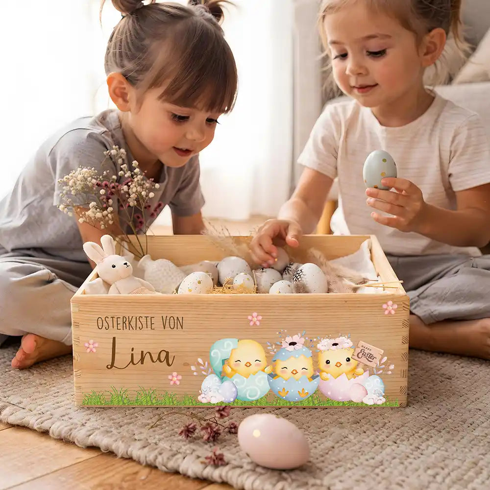 Osterkiste Holz personalisiert - Kükenfamilie