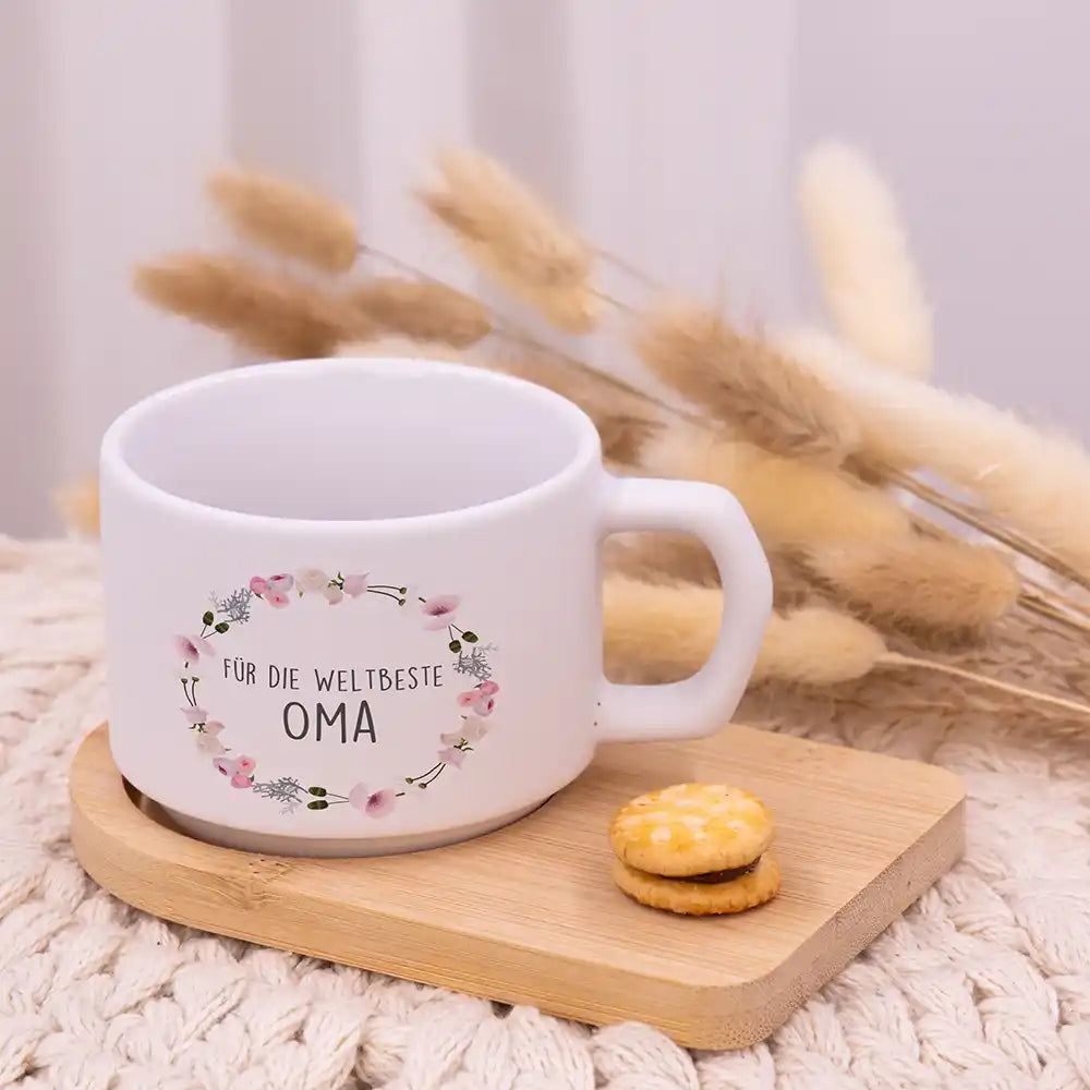 Personalisierte Kaffeetasse Mama Blumenkranz Weltbeste Oma – Keramik & Bambus