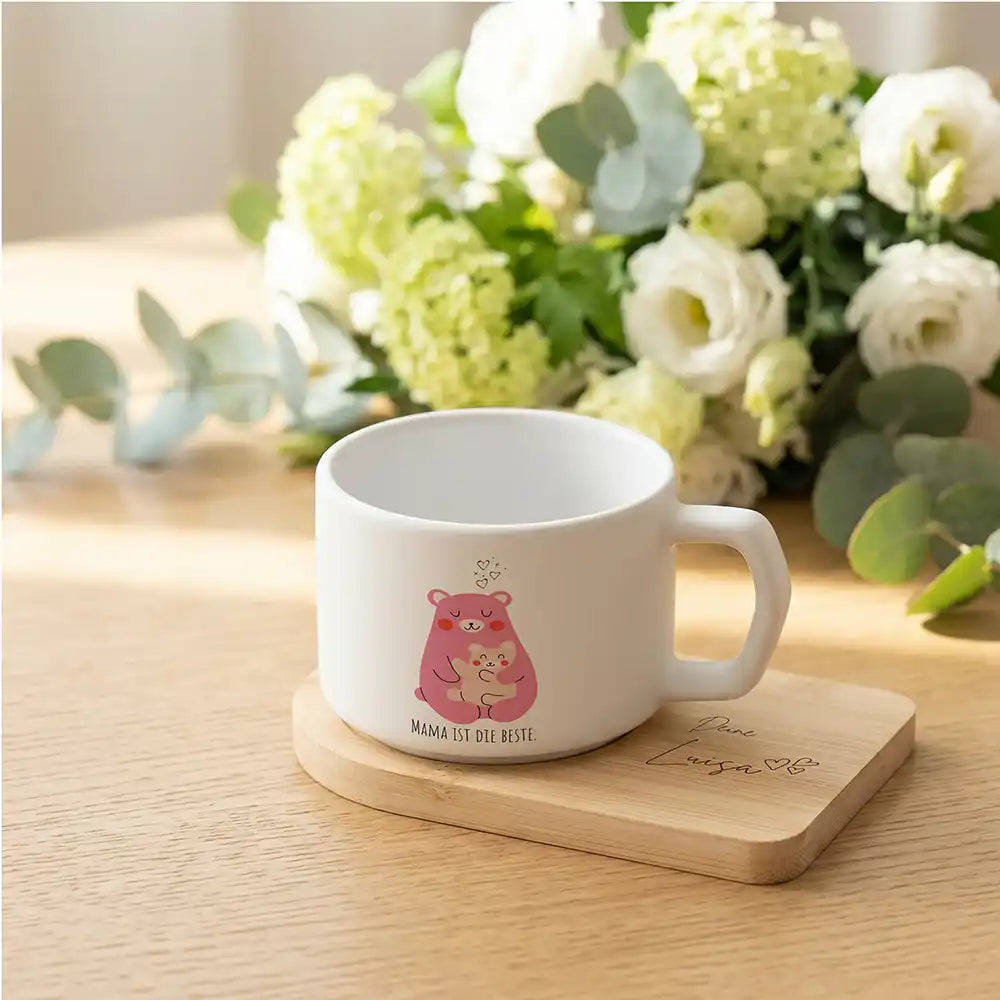 Personalisiertes Geschenk Mama – Keramikbecher Bär Mama & Kind mit Untersetzer